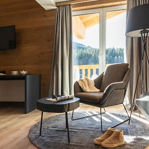 Deluxe Zimmer mit Kingsize-Bett